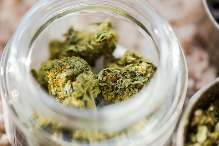 Comment fumer du CBD avec tabac ?